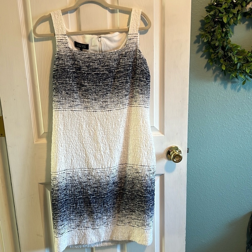 Teri Jon dress size 14 - Picture 2 of 5